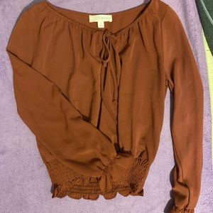 Size S cropped blouse
